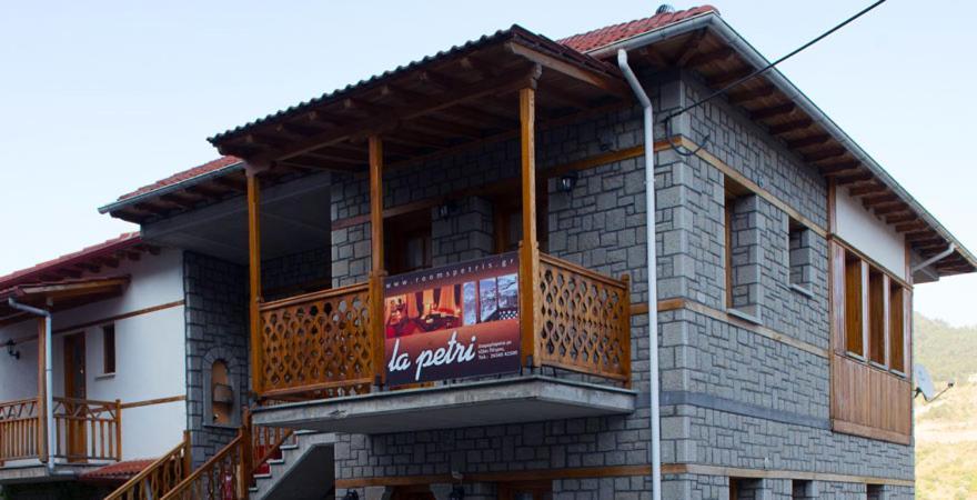 La Petri Studios With Fireplace & View Metsovo Ngoại thất bức ảnh